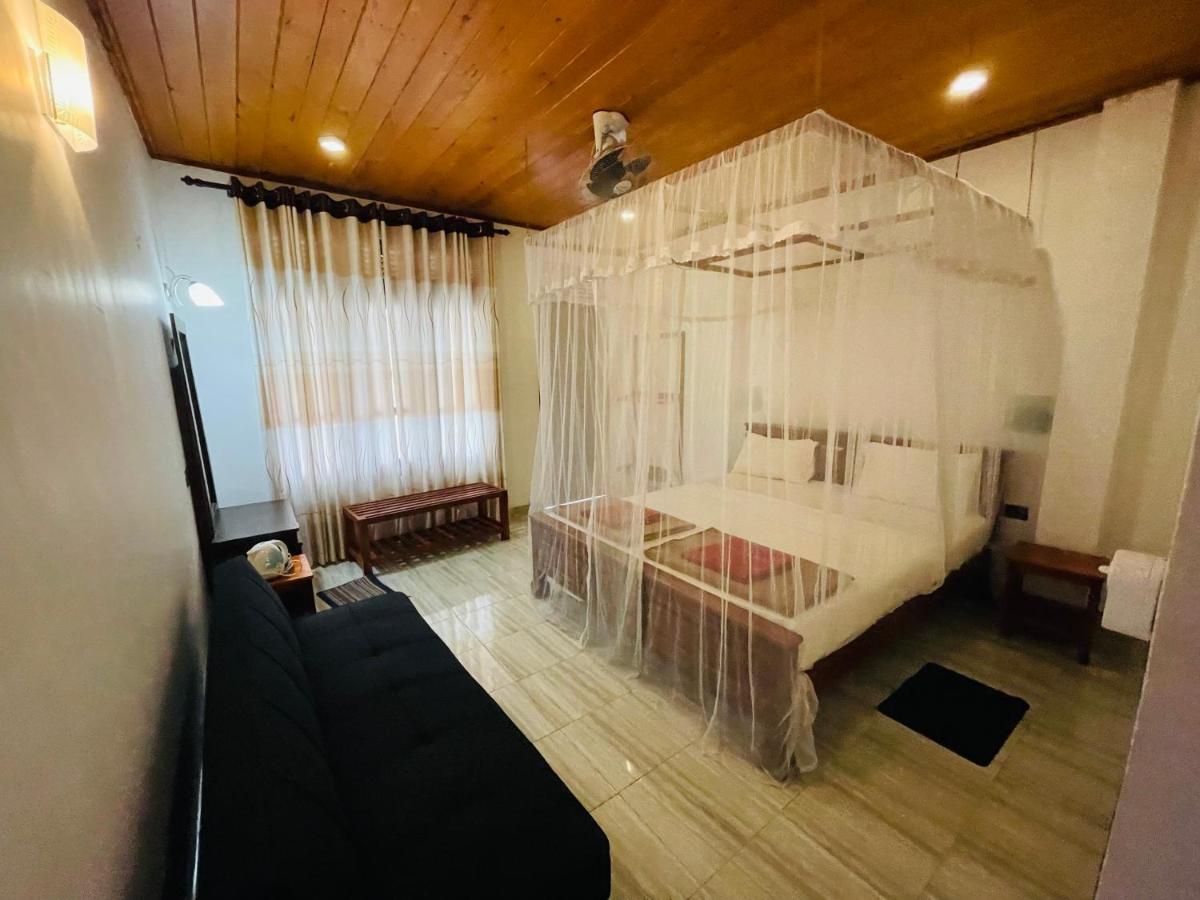 Jade Green Rest Inn Ella Ngoại thất bức ảnh