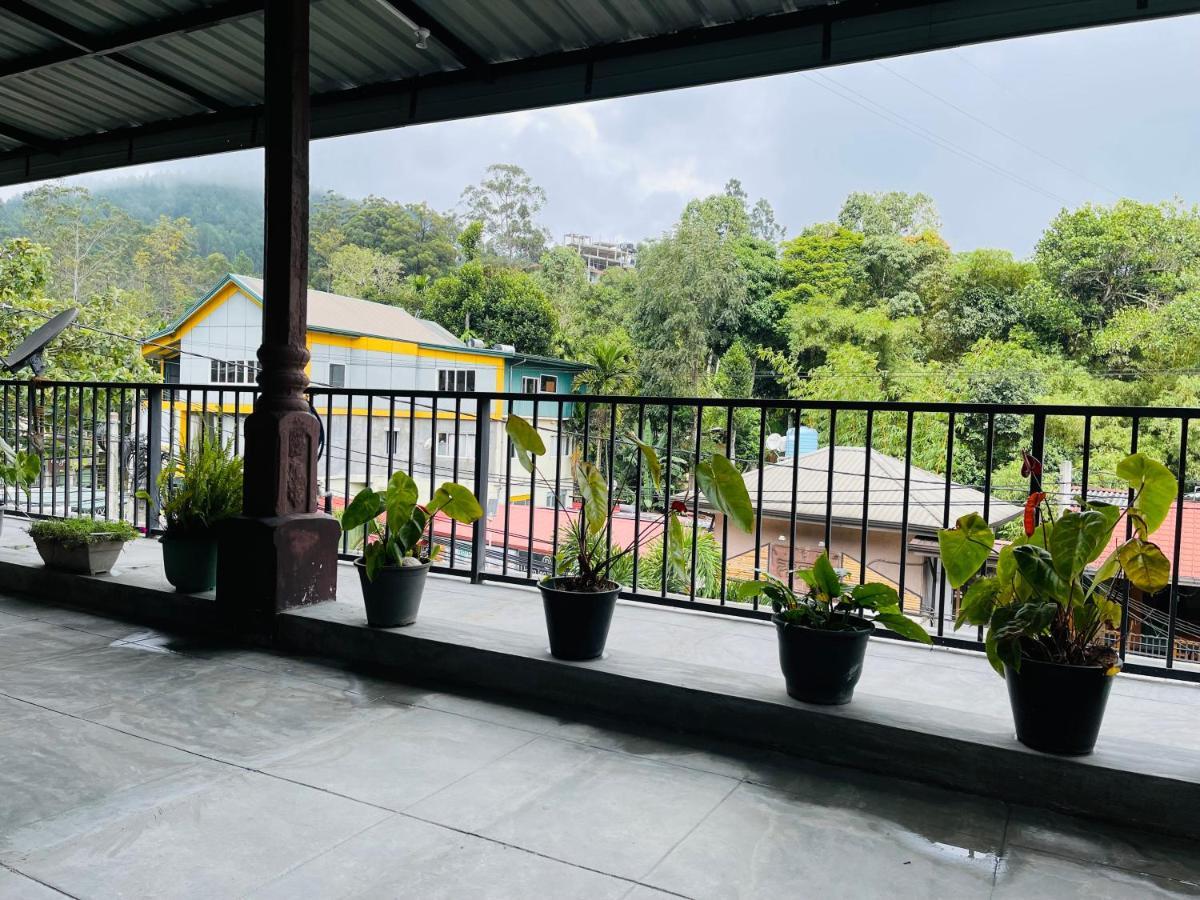 Jade Green Rest Inn Ella Ngoại thất bức ảnh