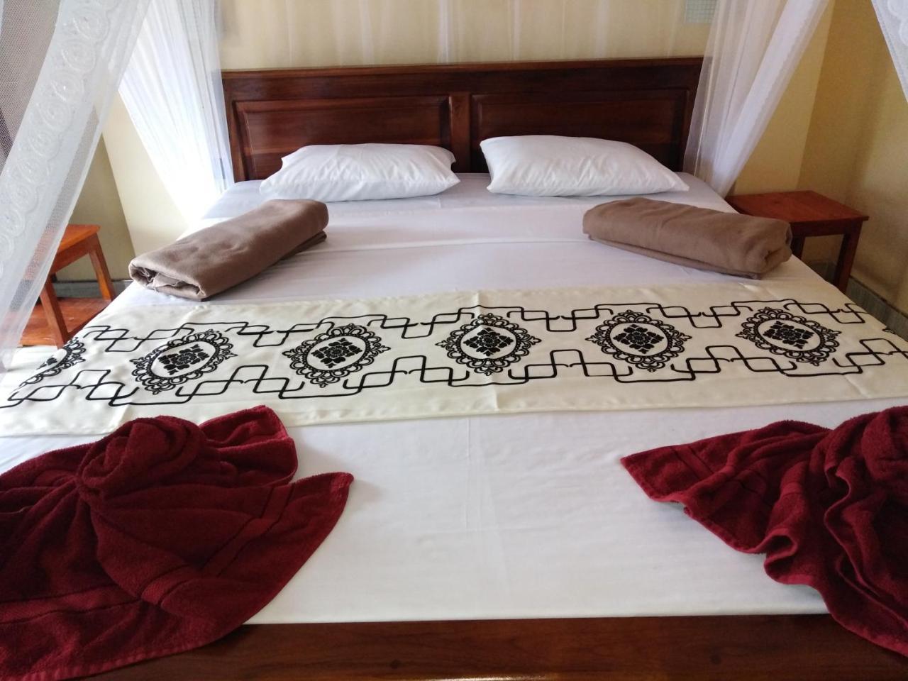 Jade Green Rest Inn Ella Ngoại thất bức ảnh