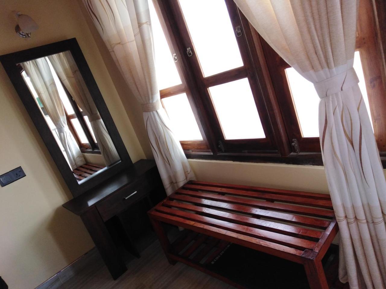 Jade Green Rest Inn Ella Ngoại thất bức ảnh